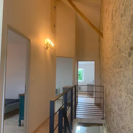 Casa de Férias Lestable Du Pin *